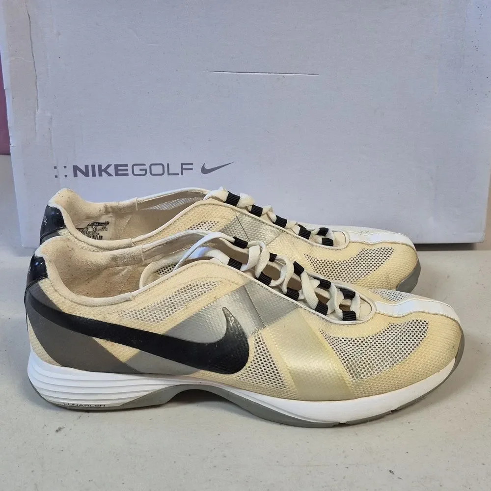 Nike golf style